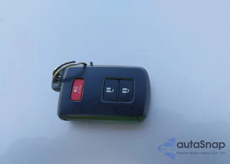 2018 Toyota Tacoma Trd Off Road z USA, uszkodzony, nr VIN 3TMAZ5CN9JM064017